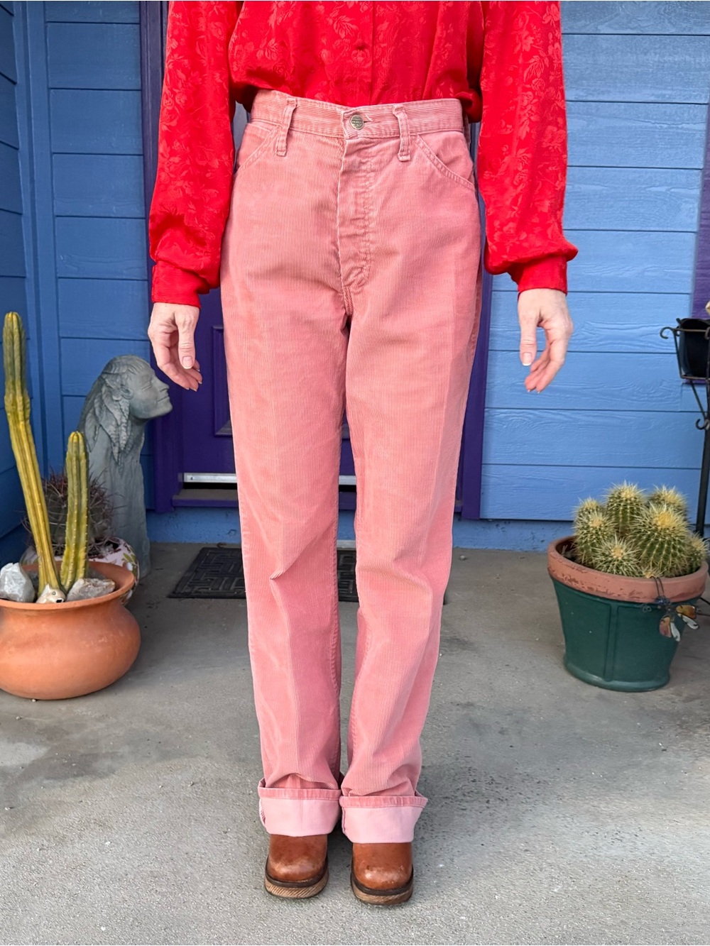 Vintage 80’s Wrangler Corduroy Jeans high waisted peachy pink color size 26”